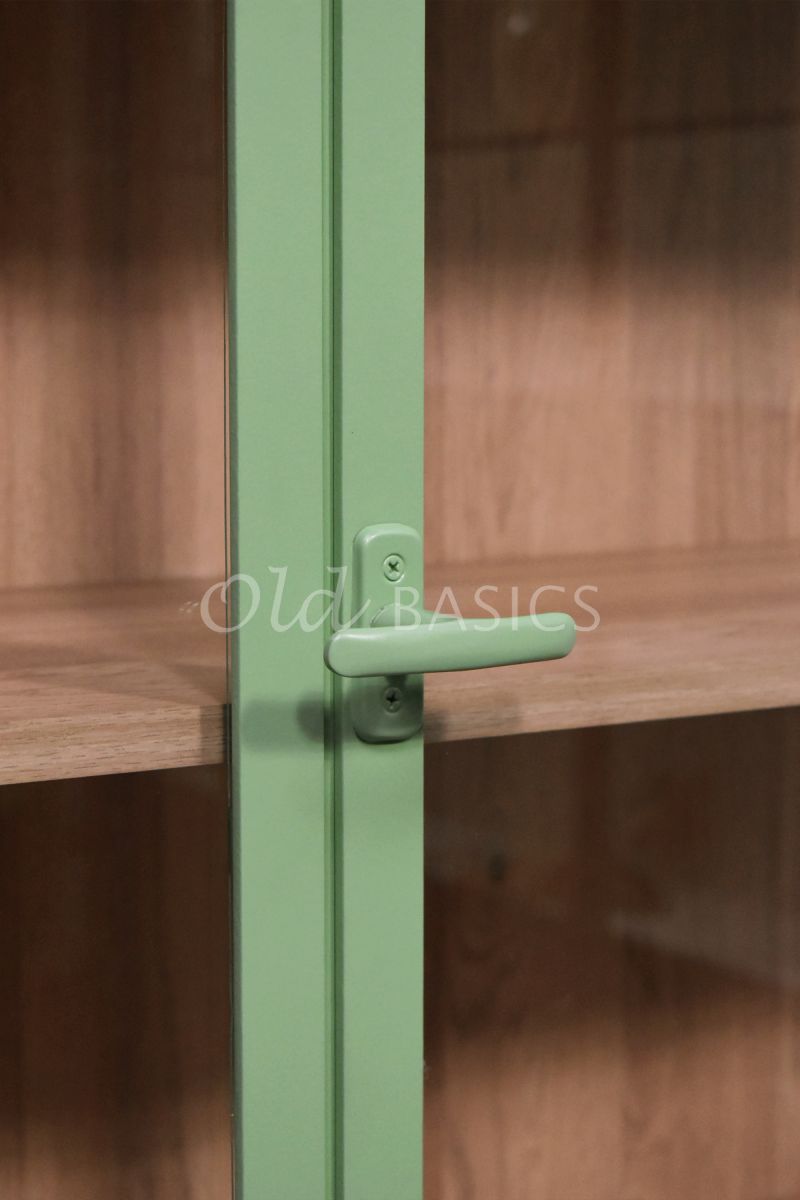 Detail van Apothekerskast Demi  Oak LED, 2 deuren, RAL6021, groen, materiaal staal